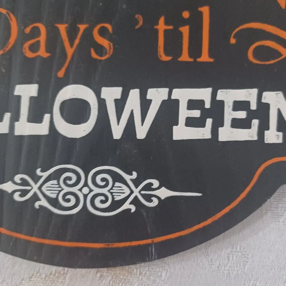 HALLOWEEN COUNTDOWN VERTICAL HANGING WALL PLAQUE SIGN BLACK ORANGE WHITE